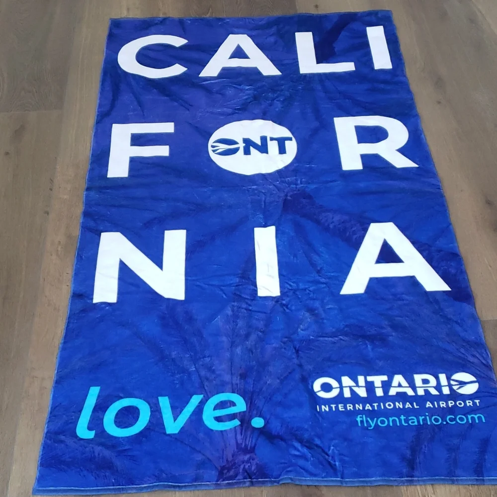 Ontario Internat Airport Beach Towel 34